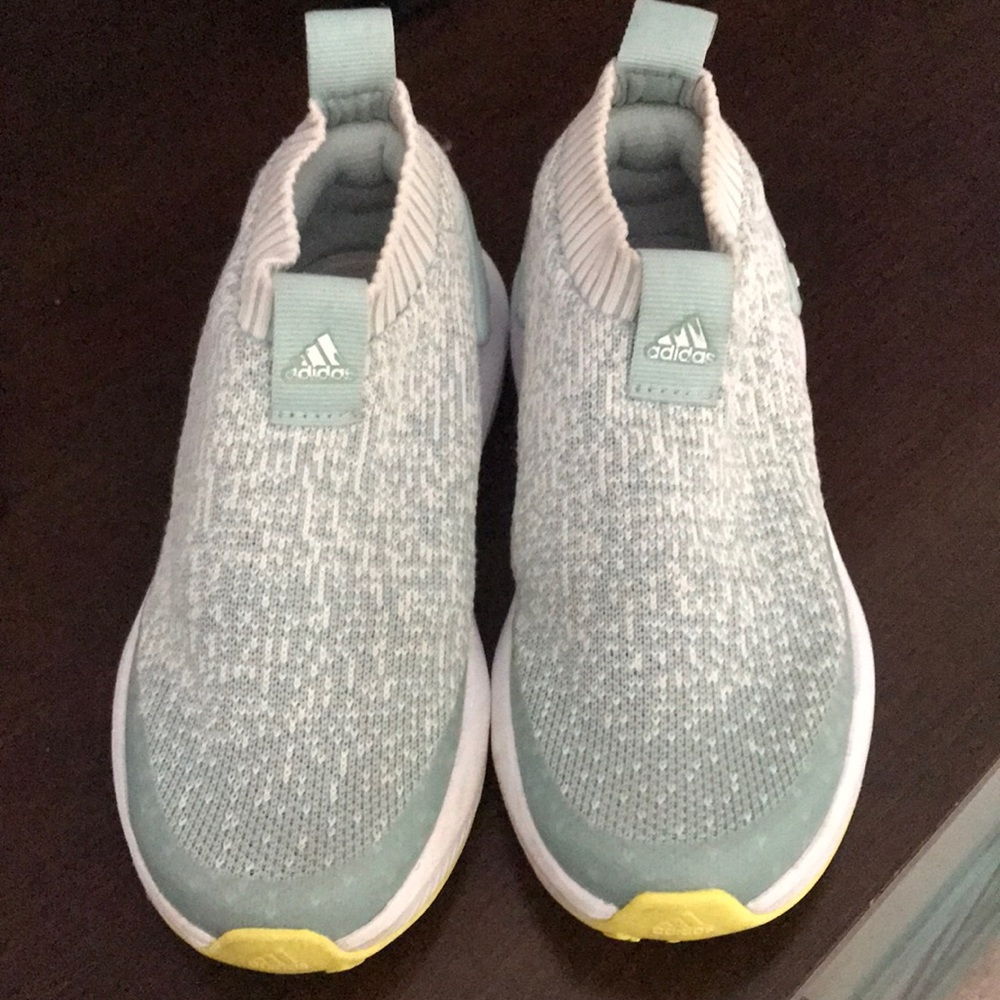 Addias cloud foam shoes for girls size 12